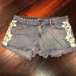 Denim shorts!!